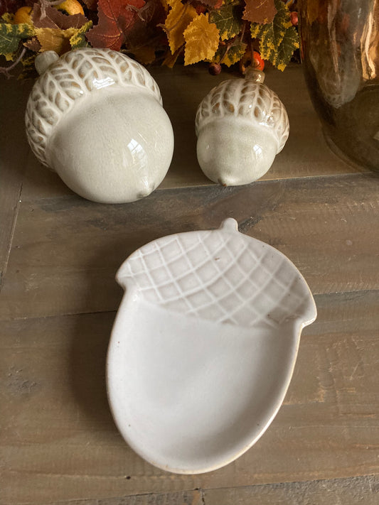 Ceramic acorn trinket dish
