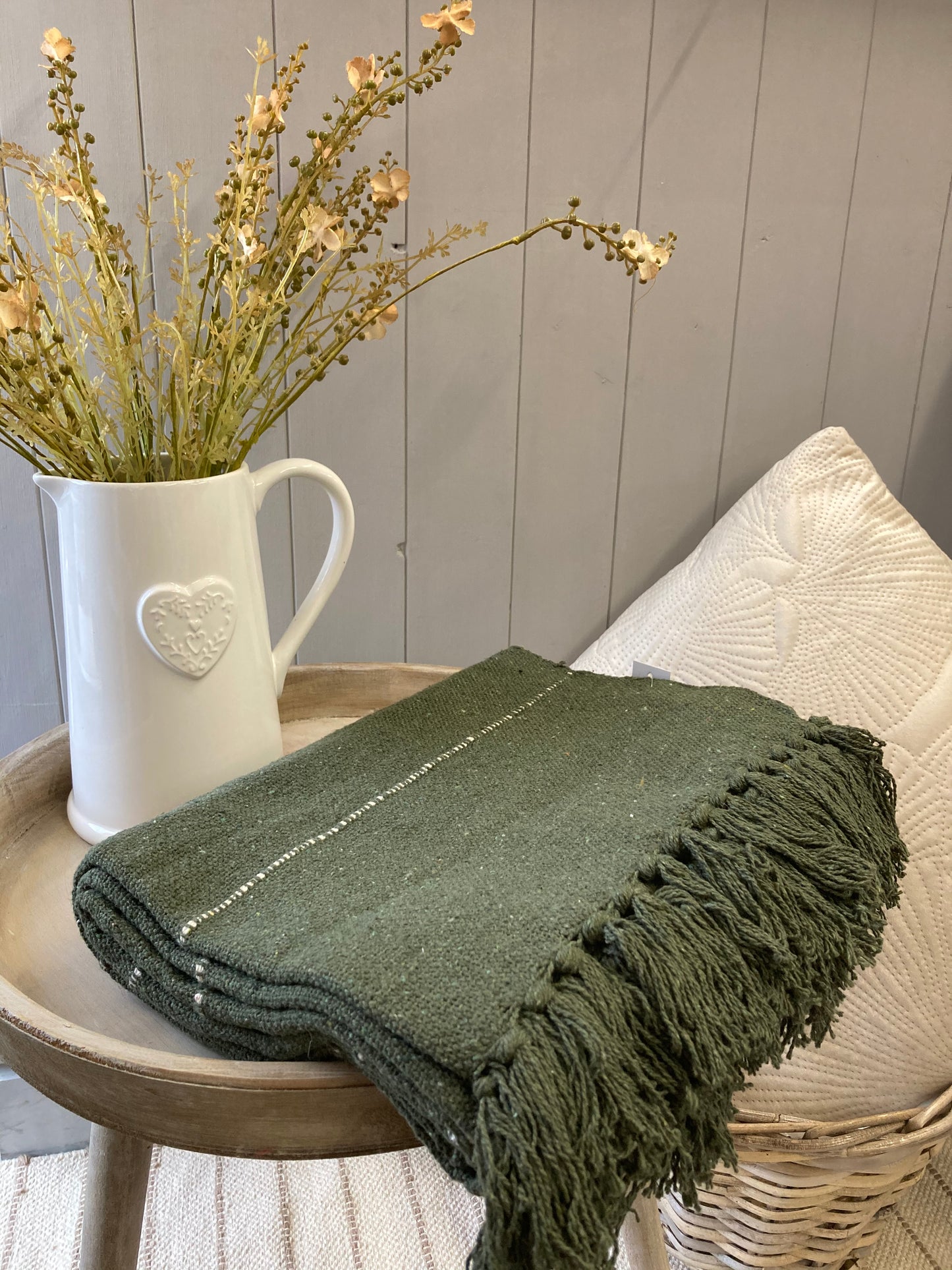 Olive throw