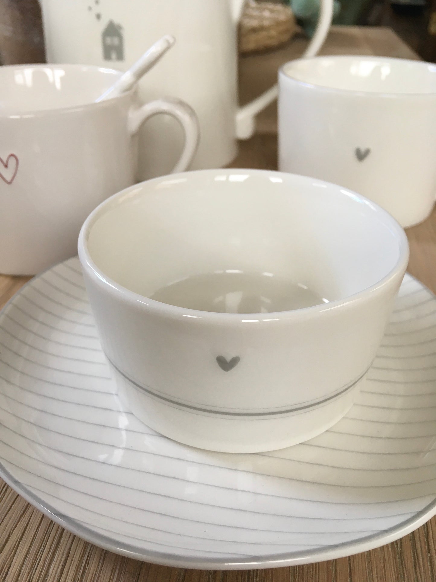 White China Dish -stripe