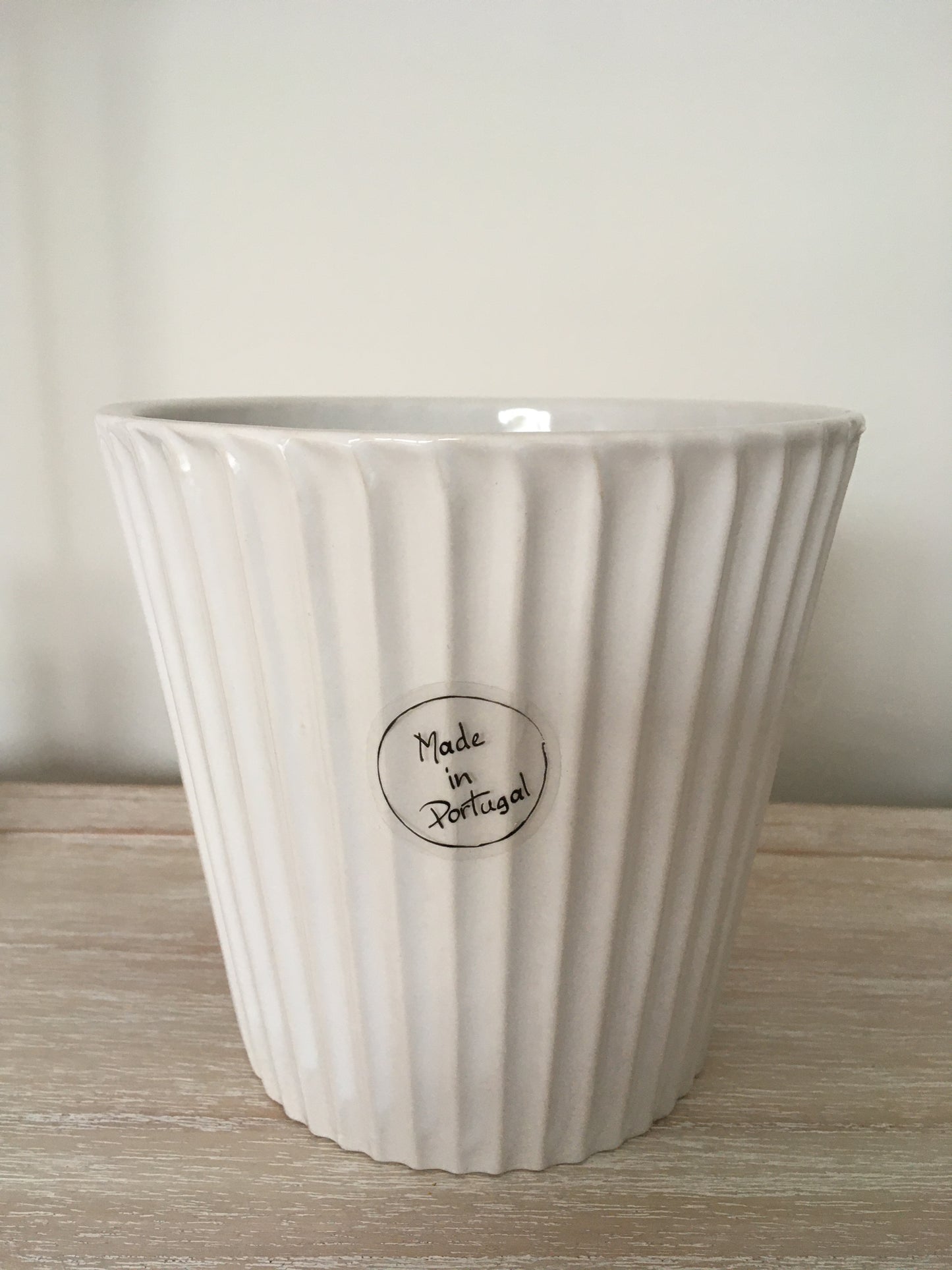 White Ridged Pot