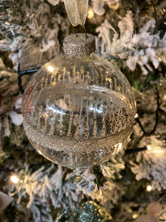 Clear bauble with gold detail