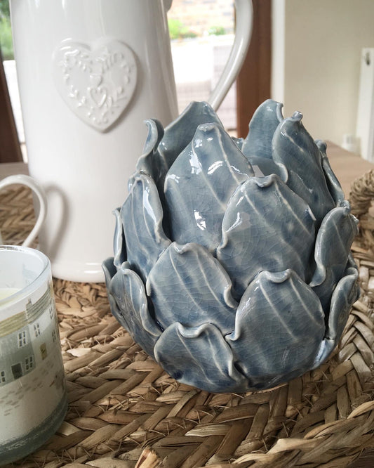 Ceramic artichoke tea light holder